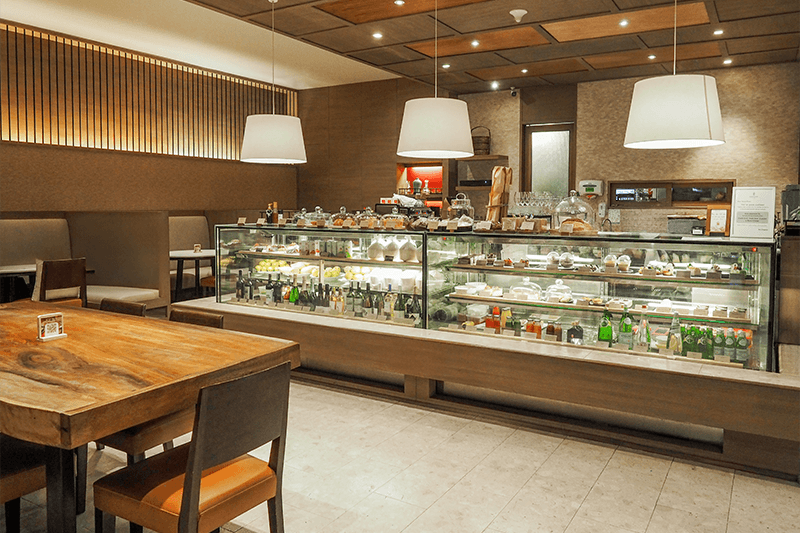 Hansar_Bangkok_C2_Elefin Cafe_1 (9)